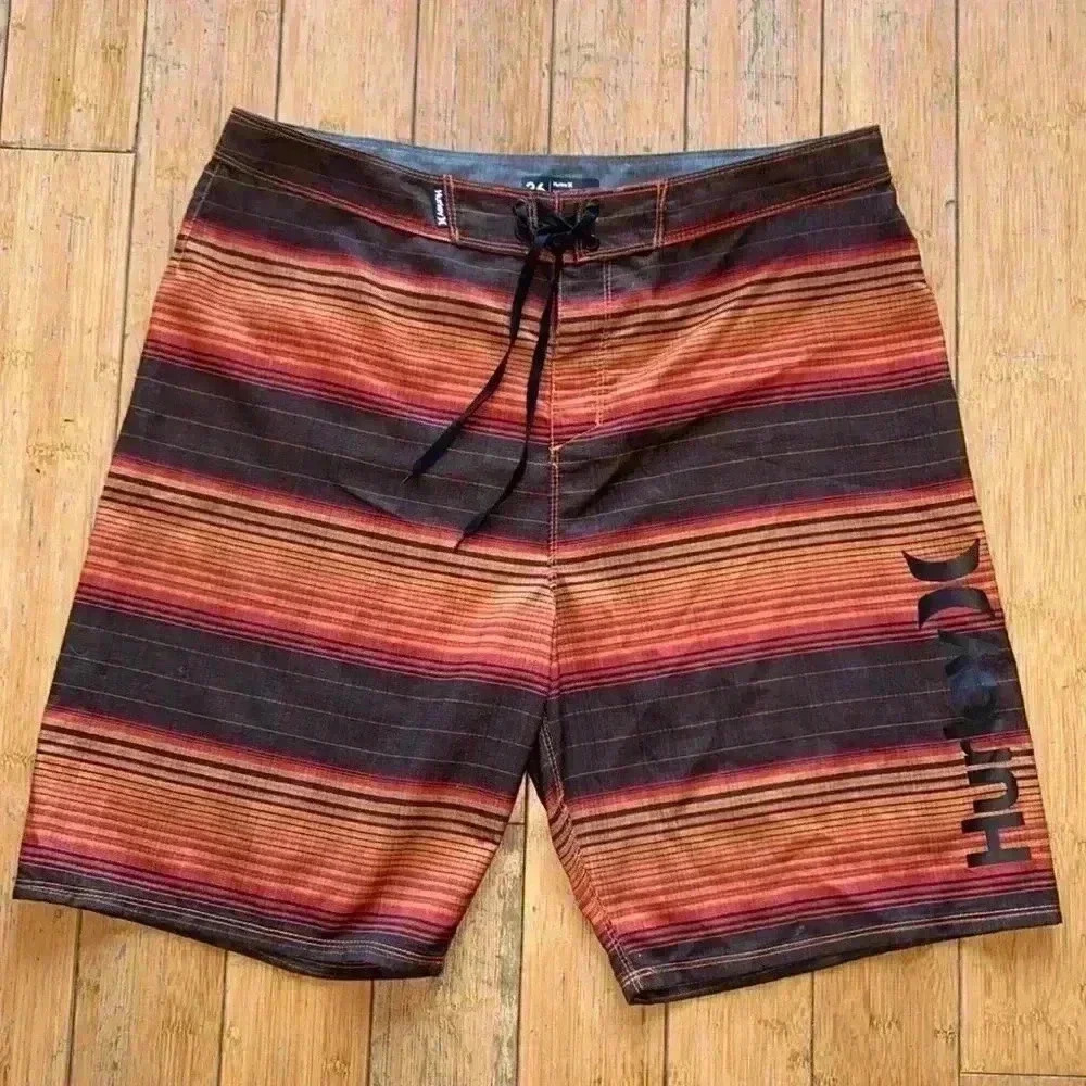 Mens Hurly Board Shorts **New without tags ***